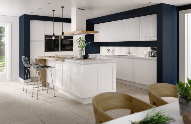 Fusion Shaker Gloss White Fusion Shaker Gloss White